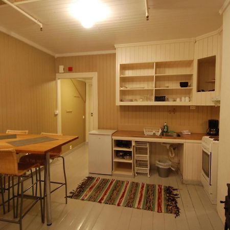 Tyskhella Rorbuer Apartment คาเบลว็อก ภายนอก รูปภาพ