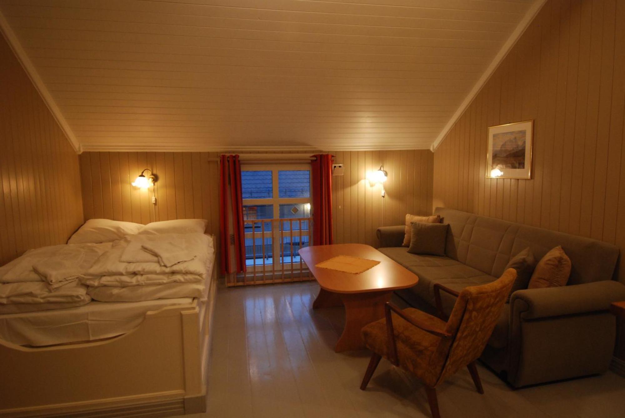 Tyskhella Rorbuer Apartment คาเบลว็อก ภายนอก รูปภาพ